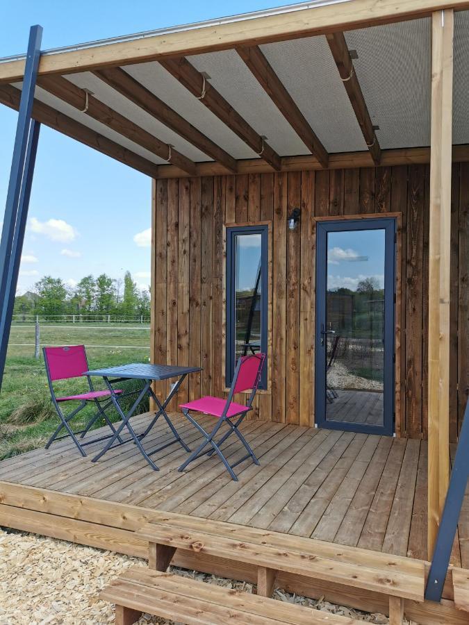 Le Village De Cottages - Le Pole Du Cheval Et De L'Ane Lignières 외부 사진